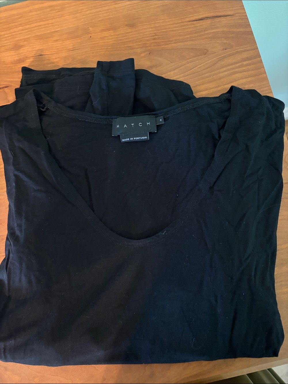 HATCH Perfect Vee Women's Black Scoop Neck Top Size 3